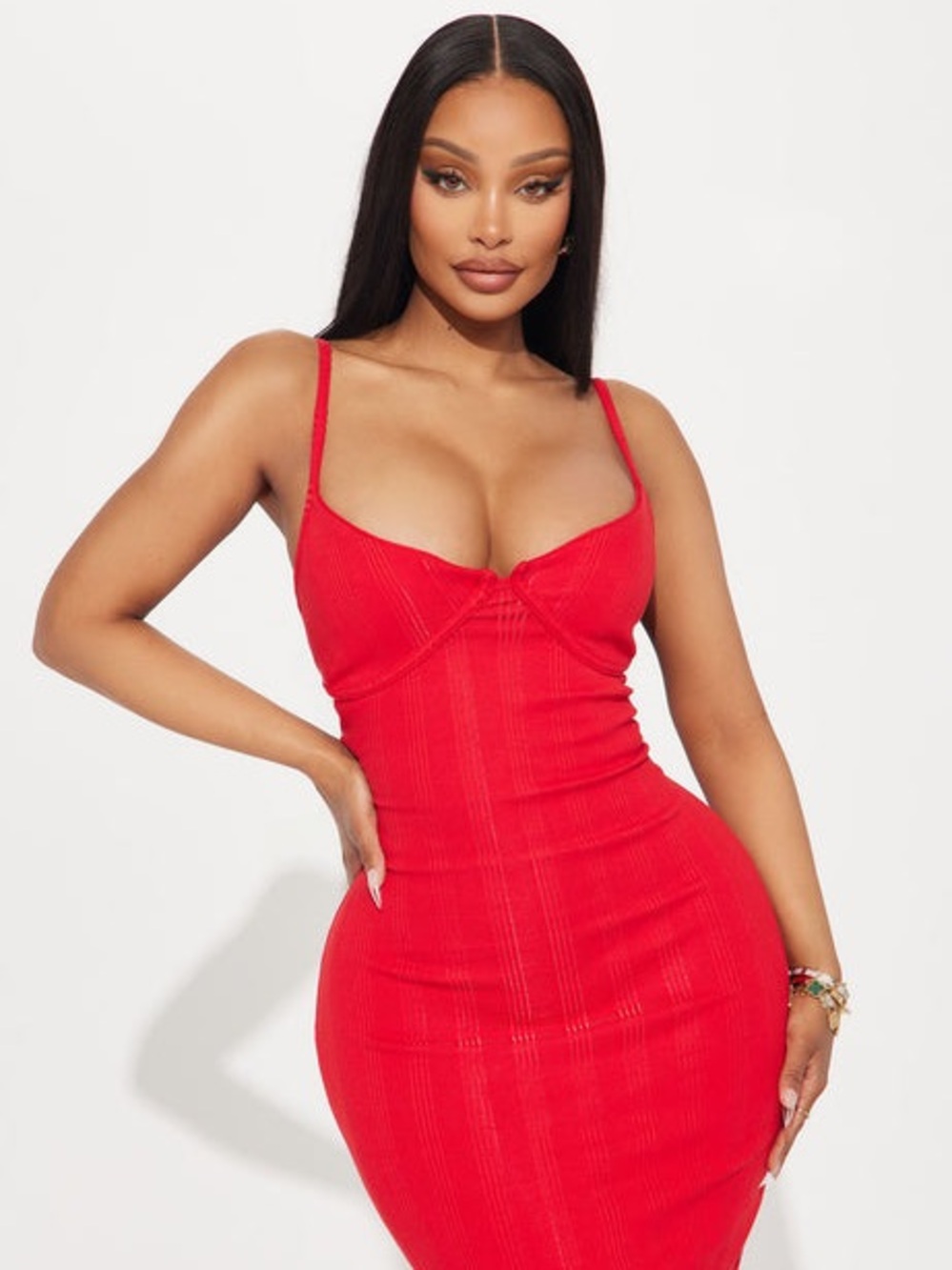 ~Rouge Ribbed Bodycon Mini Dress w/Sweetheart Neckline & Subtle Bustier Accent~